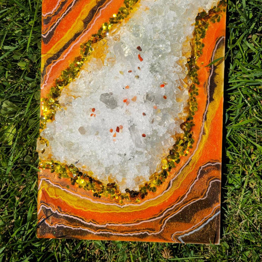 Geode Resin Art: Clear Quartz, Agate & Crushed Glass - 8x12