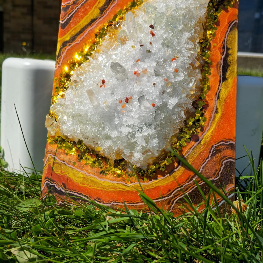 Geode Resin Art: Clear Quartz, Agate & Crushed Glass - 8x12