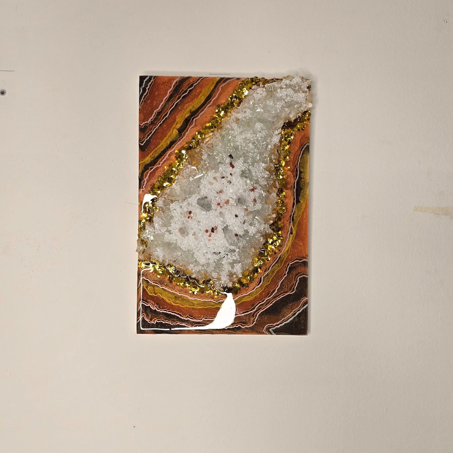 Geode Resin Art: Clear Quartz, Agate & Crushed Glass - 8x12